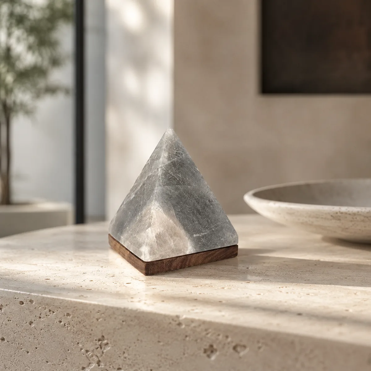 USB Himalayan Salt Lamp – Pyramid, Grey