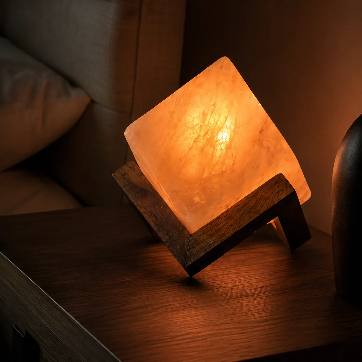 Geometrical Shape Salt Lamp – Cubic - Day Lifestyle