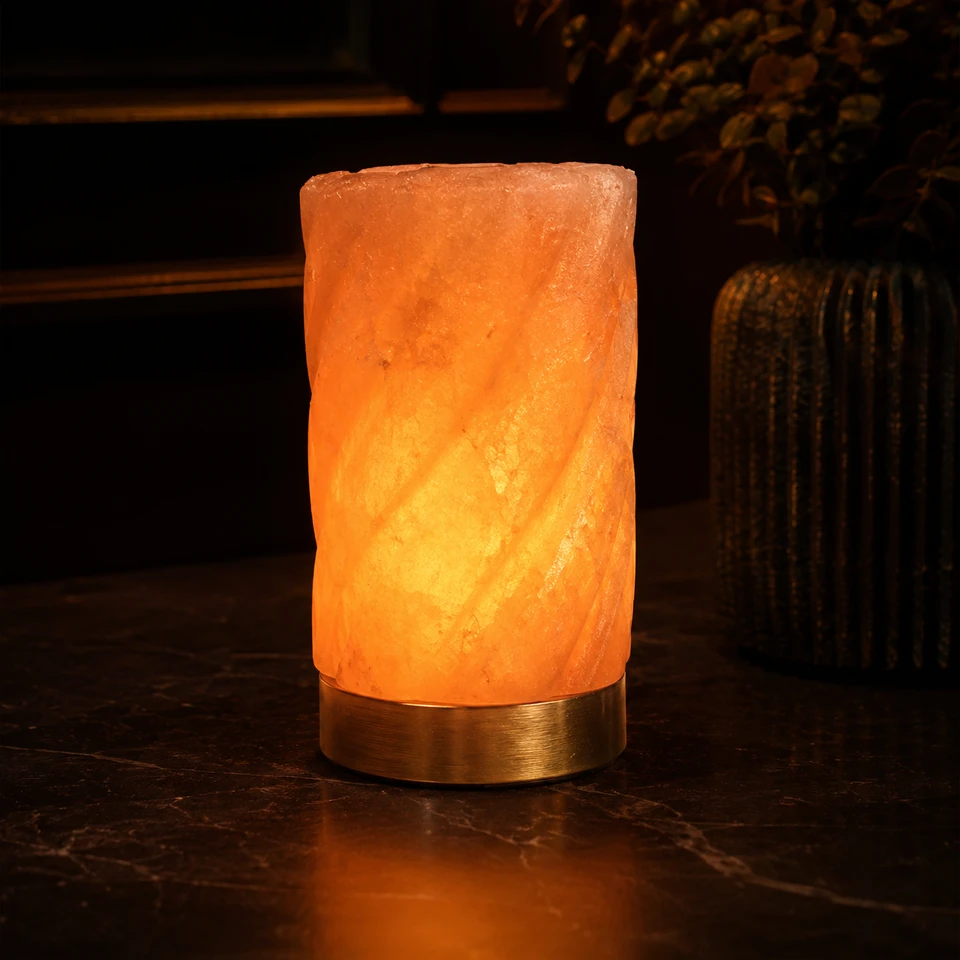 Geometrical Shape Lamp - Twister Cylinder - Day Lifestyle