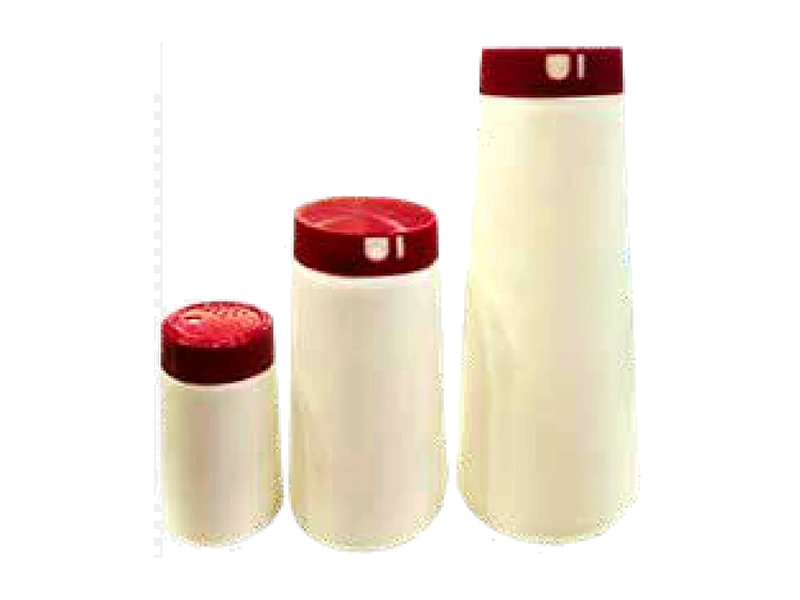 Salt Shakers, Jars & Powders